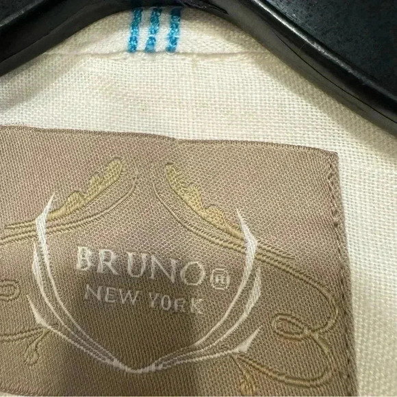 Bruno New York women’s button down white linen shirt w/ pockets size Large - Picture 3 of 8